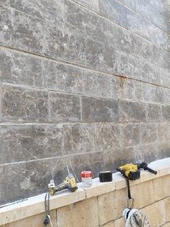 עיגון אריחים